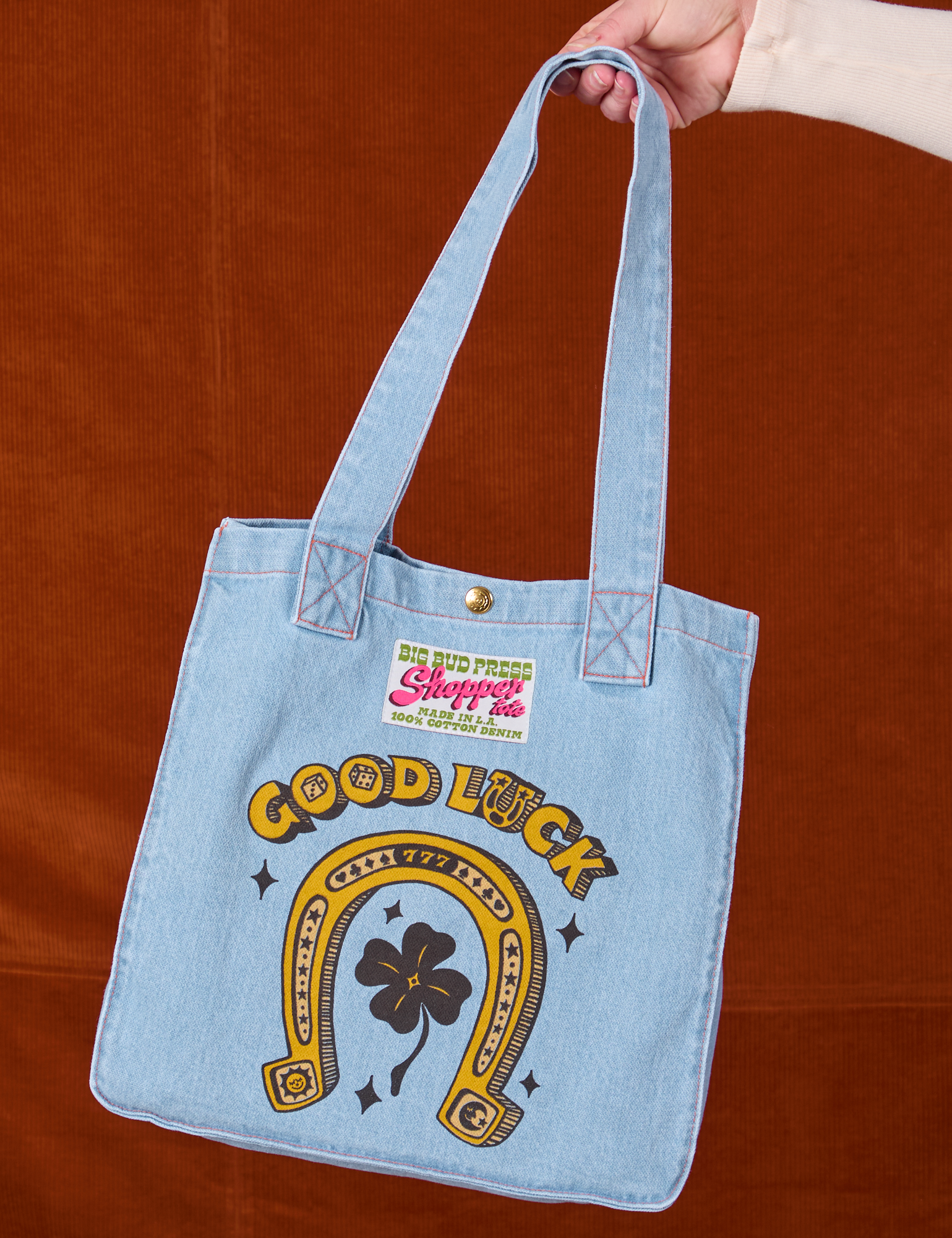 Shopper Tote in Golden Horseshoe 