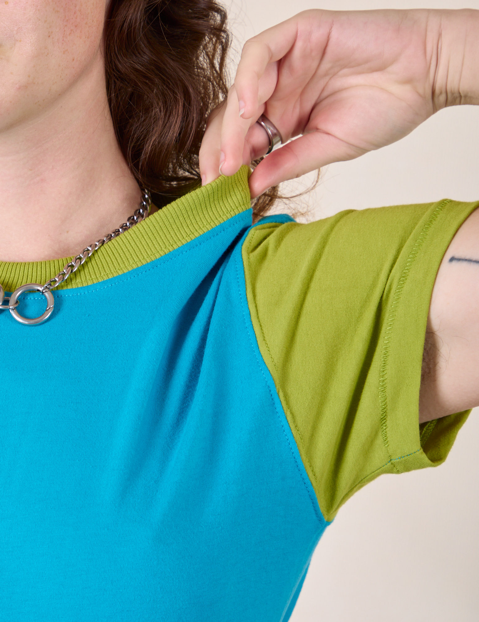Mismatched Tee in Blue &amp; Green collar close up