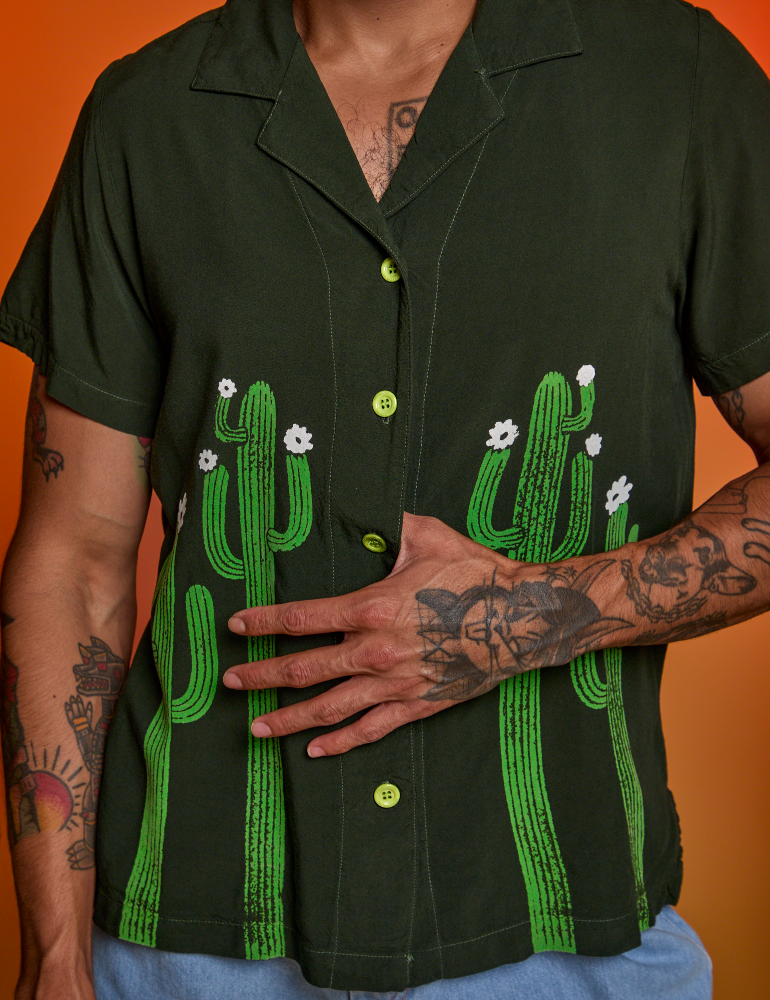Paintstamped Pantry Button-Up in Cactus front close up on Jesse