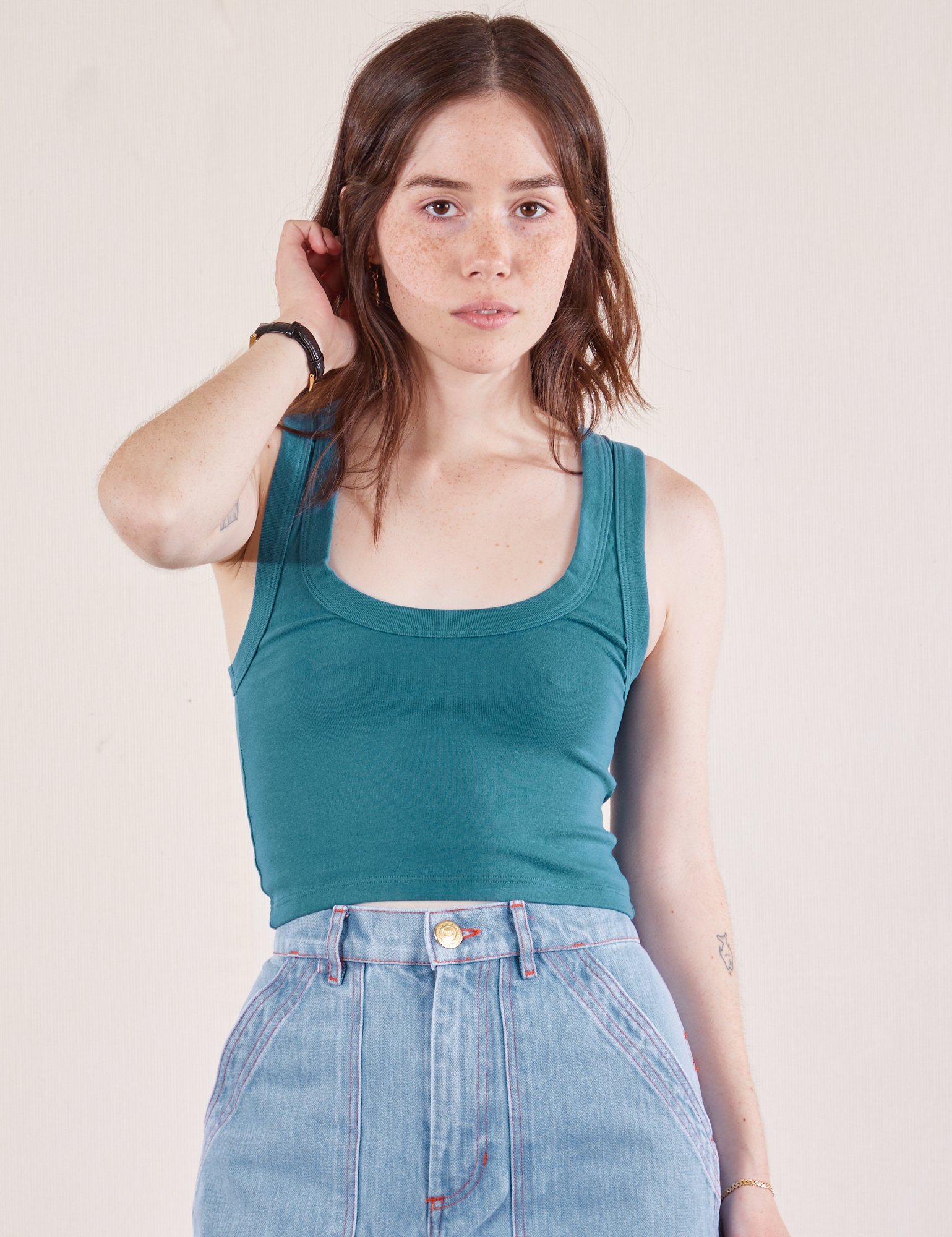 Hana is wearing Cropped Tank Top in Marine Blue