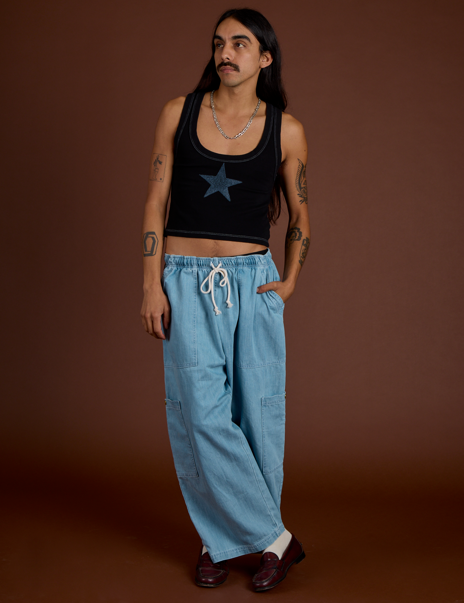 Icon Cropped Tank - Black Star
