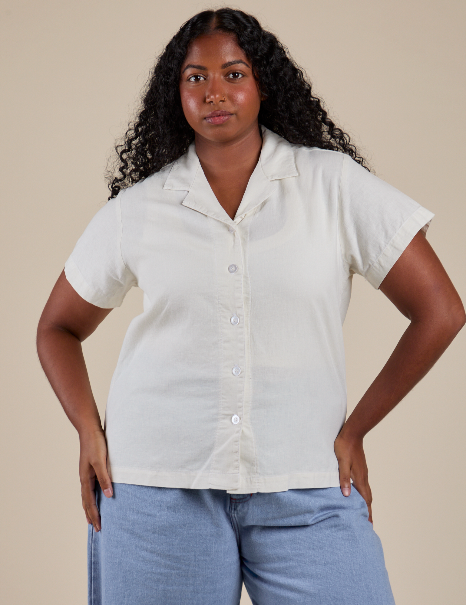 Pantry Button-Up - Vintage Tee White