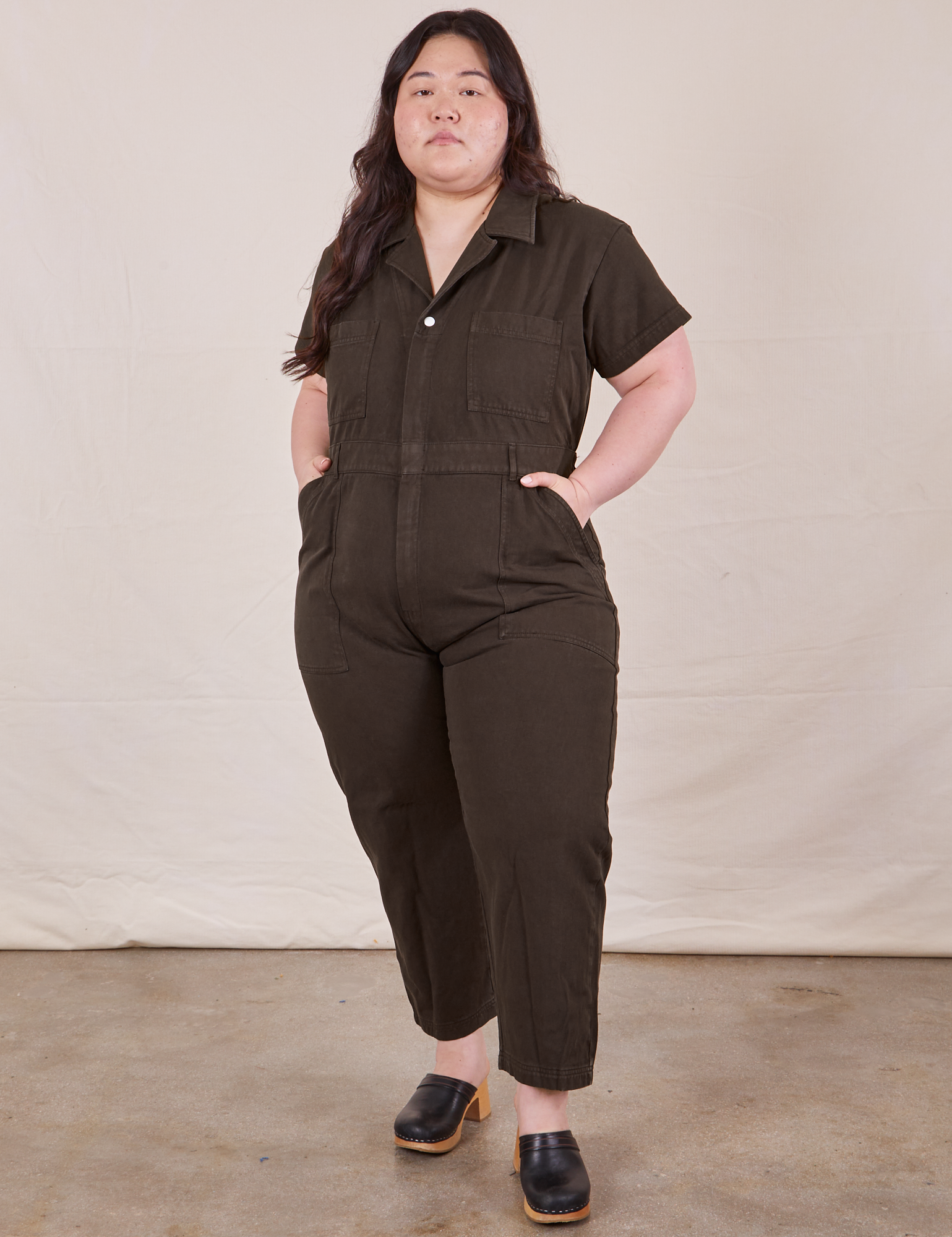 Petite Short Sleeve Jumpsuit - Espresso Brown – BIG BUD PRESS