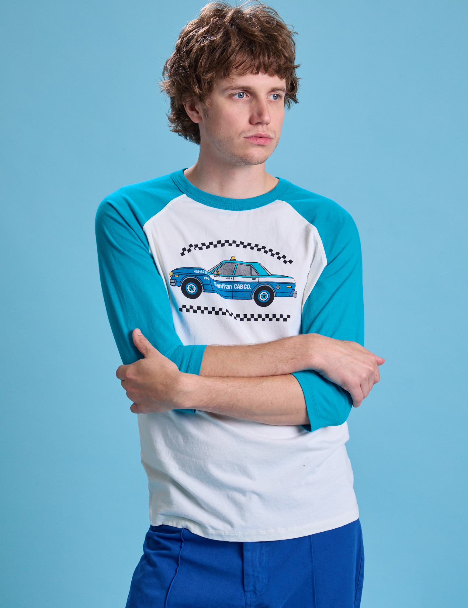 Taxi Raglan Tee in San Francisco worn by Quinn