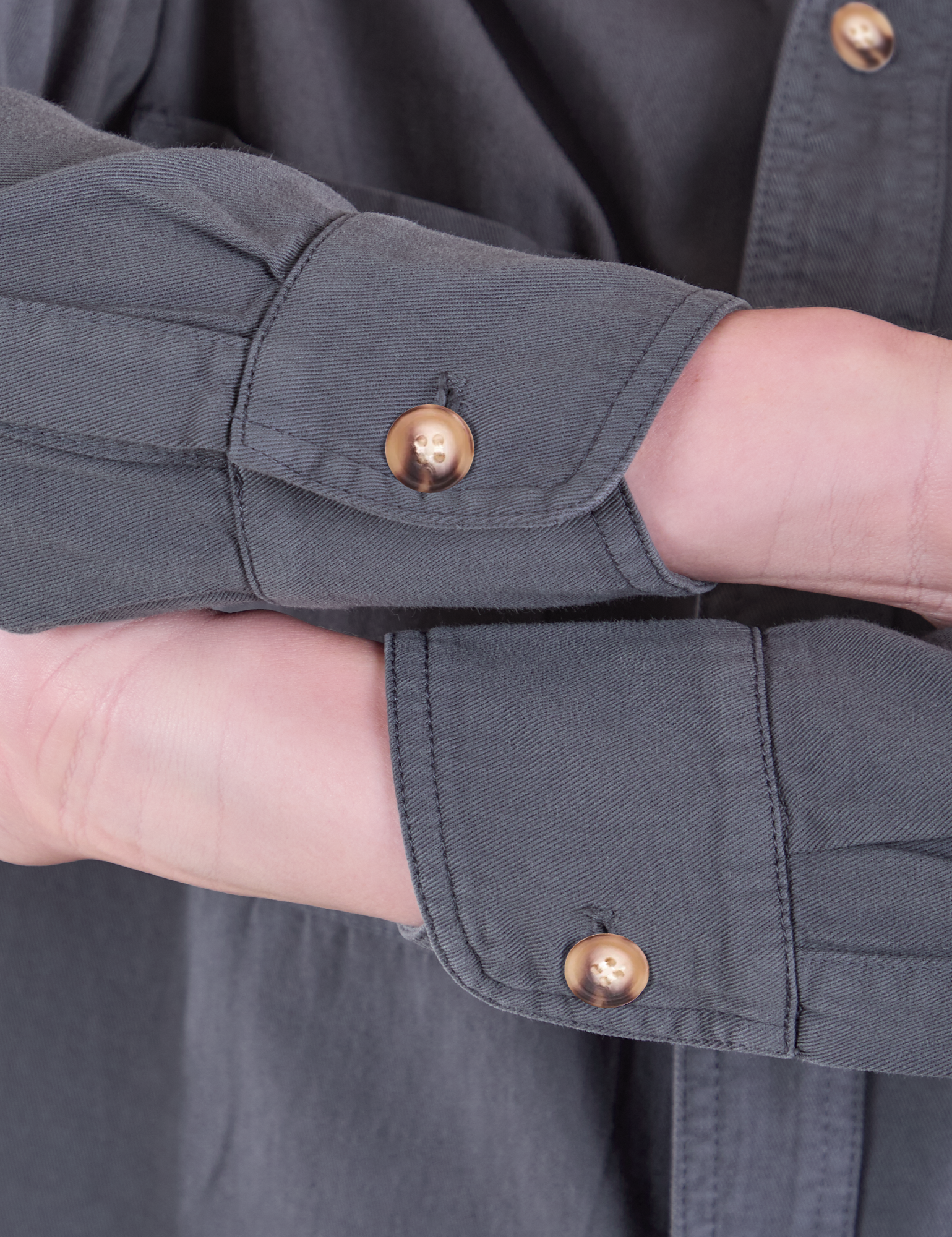 Cropped Overshirt in Slate Grey sleeve cuff close up on Alex