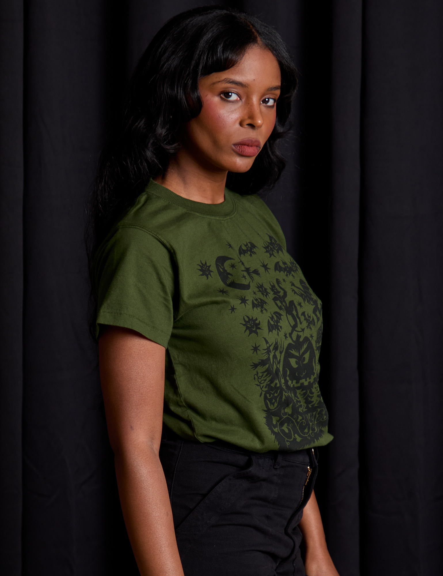 Vintage Tee in Papercut side view on Kandia