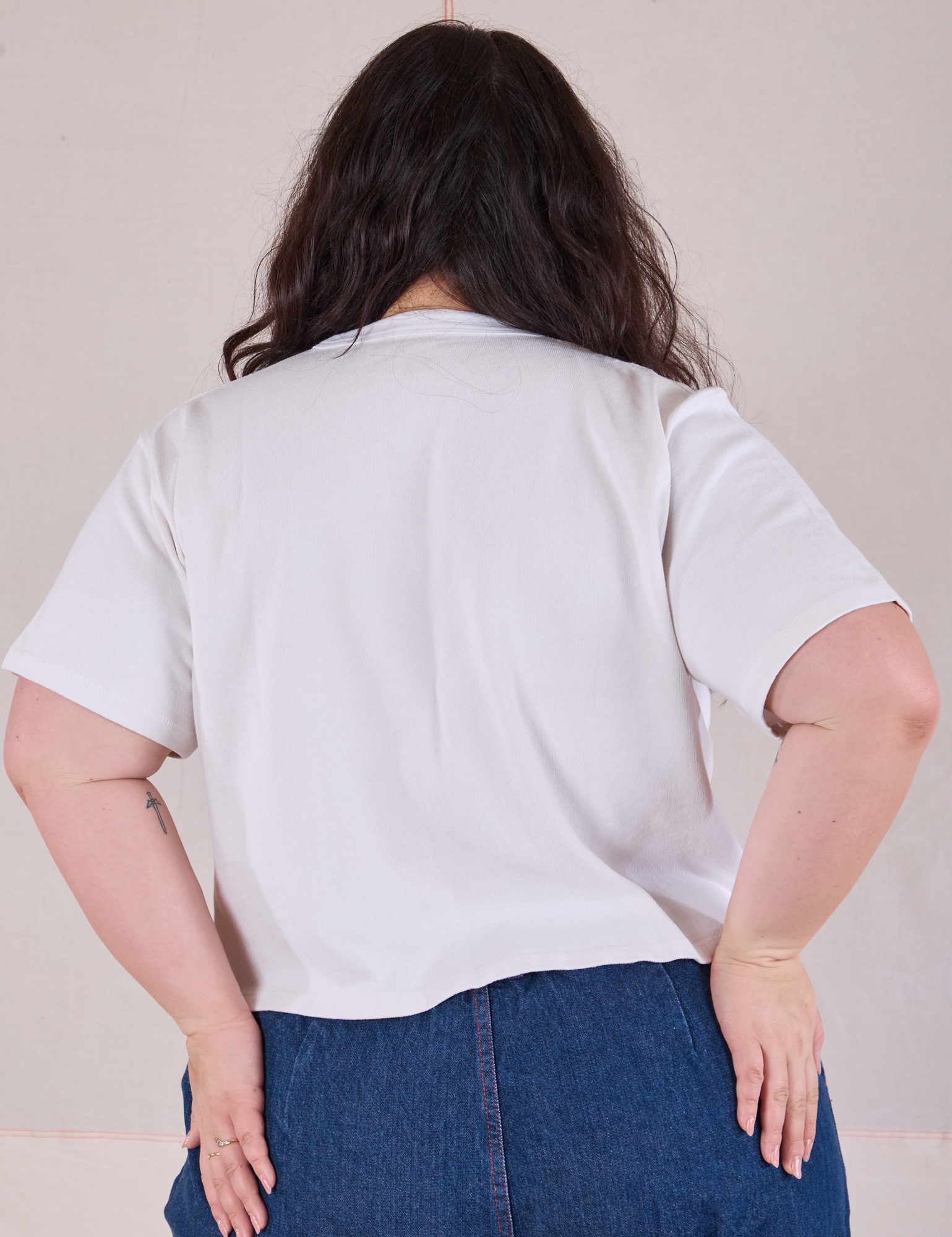 Cropped Burly Tee in Vintage Tee White back view on Ashley