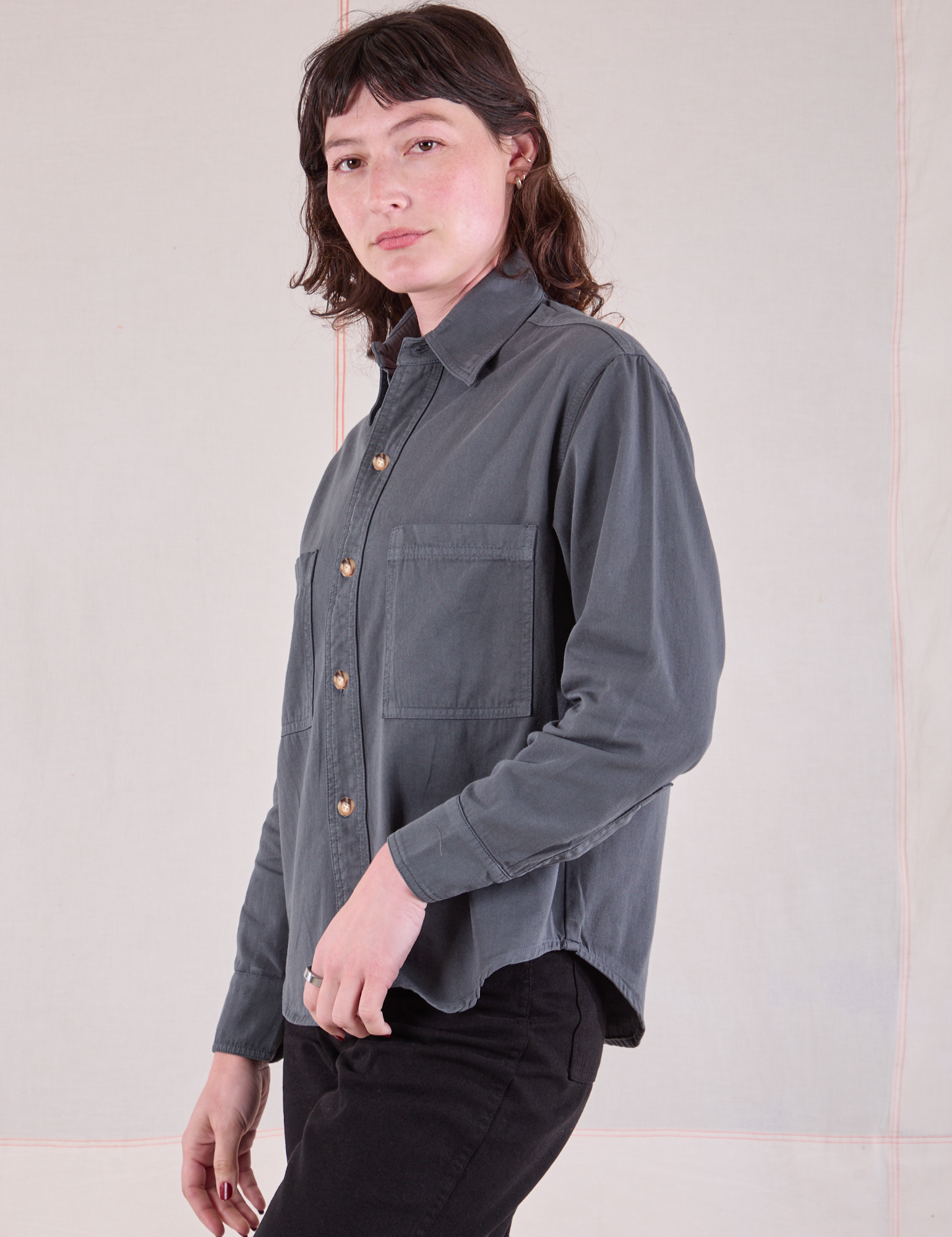 Cropped Overshirt in Slate Grey side view on Alex