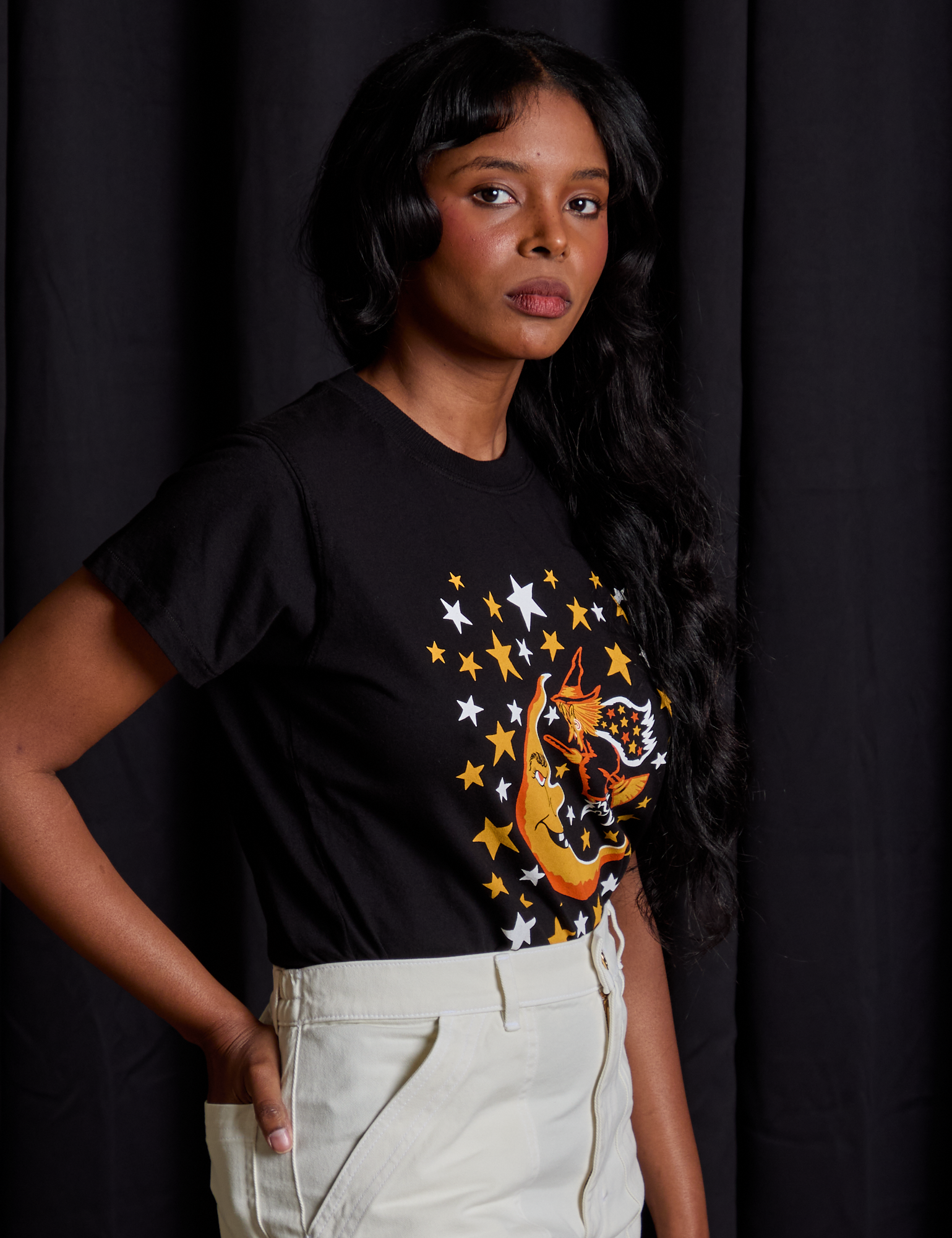 Vintage Tee in Moon &amp; Witch side view on Kandia