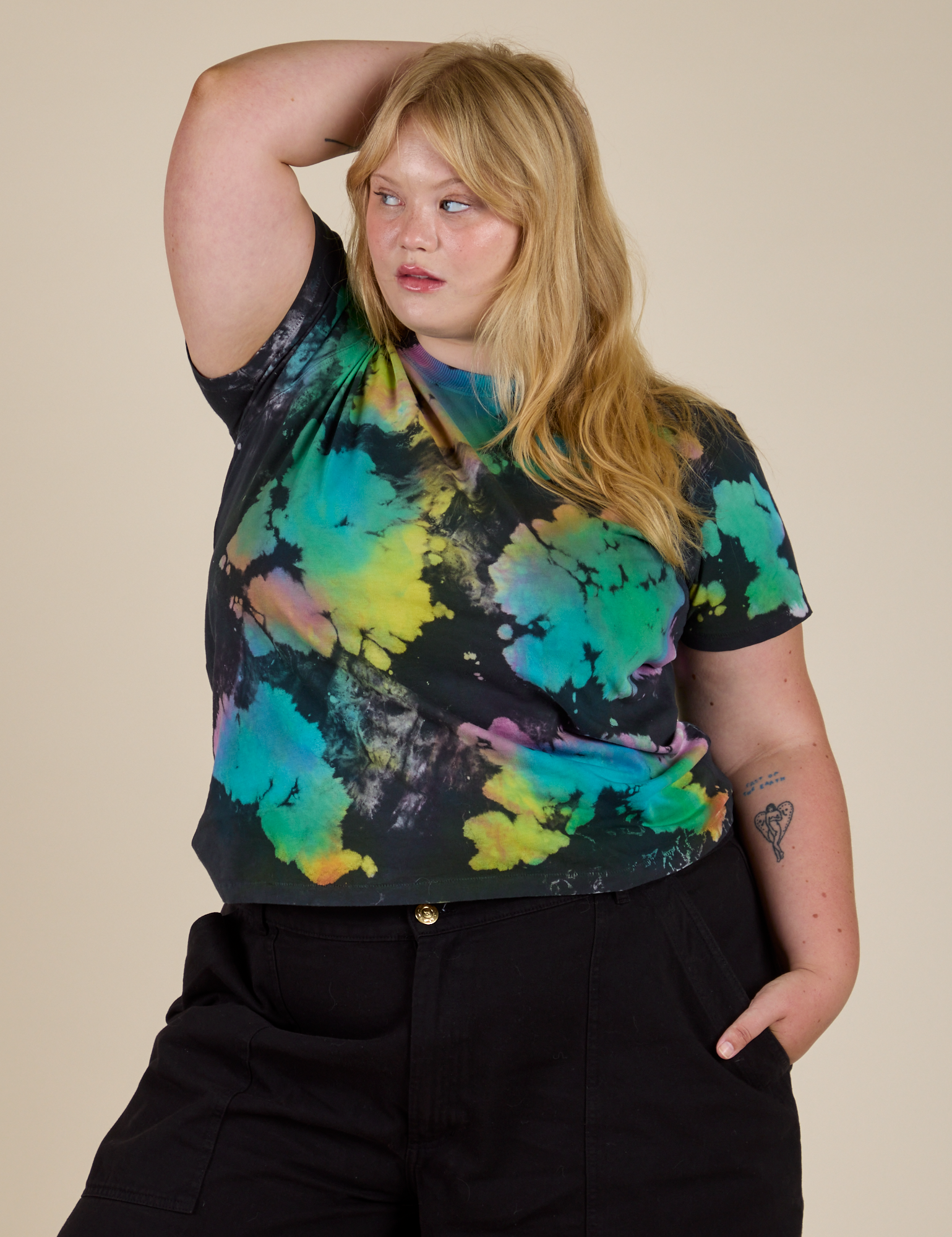 Magic Waters Vintage Tee - Rainbow