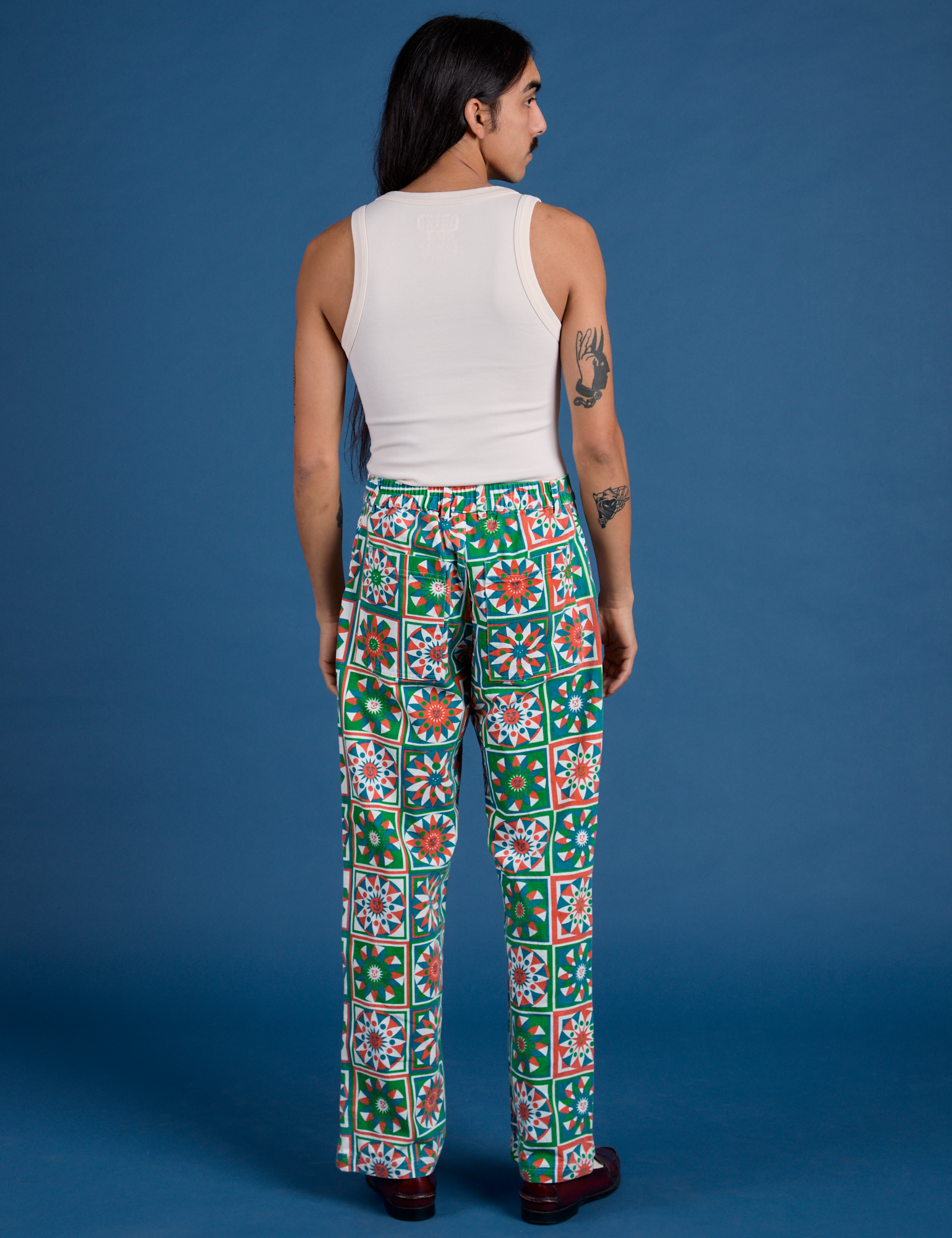 Back view of Work Pants in Quilt Print and vintage tee off-white 