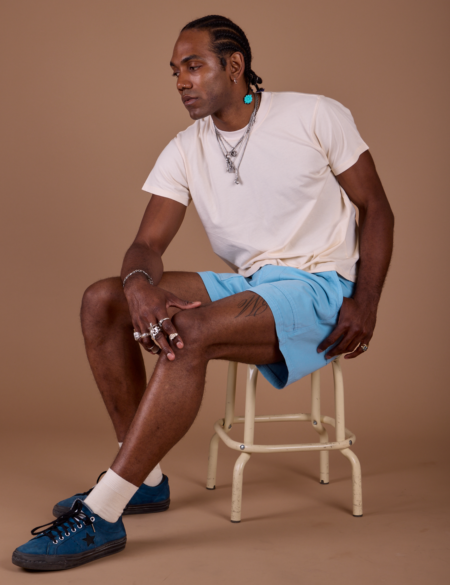 Classic Work Shorts in Baby Blue and vintage off white Organic Vintage Tee on Jerrod