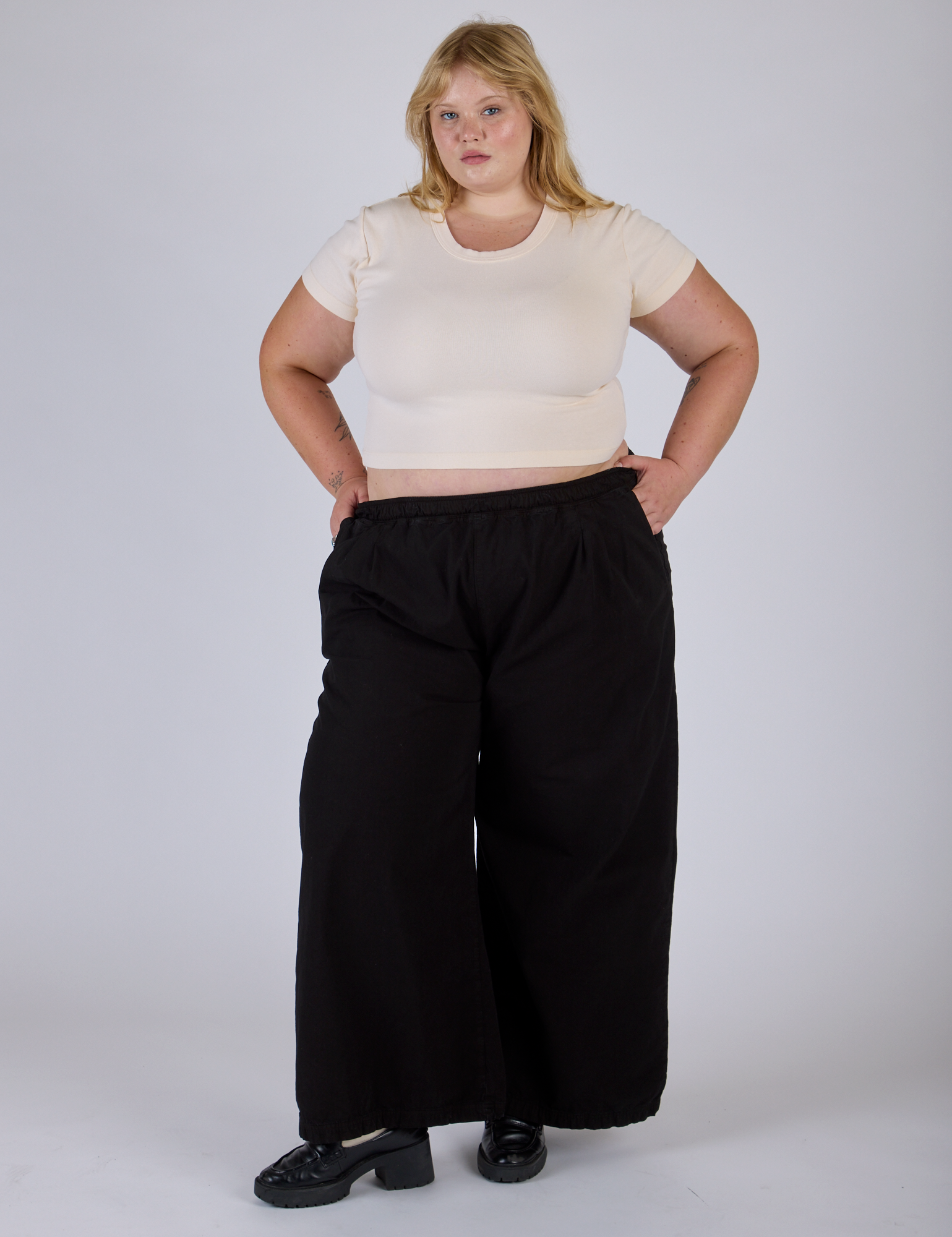 Pleated Pull-On Pants - Basic Black