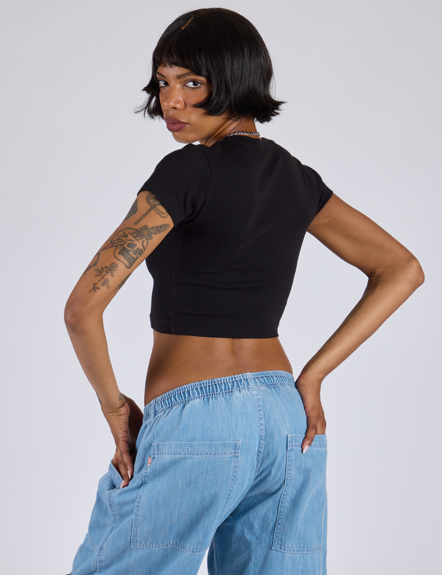 Cropped Baby Tee - Basic Black