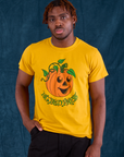 Issac is 5'10" and wearing S  Halloween Organic Tee in Pumpkin