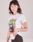 Masters Organic Tee in Mona Lisa angled view on Alex