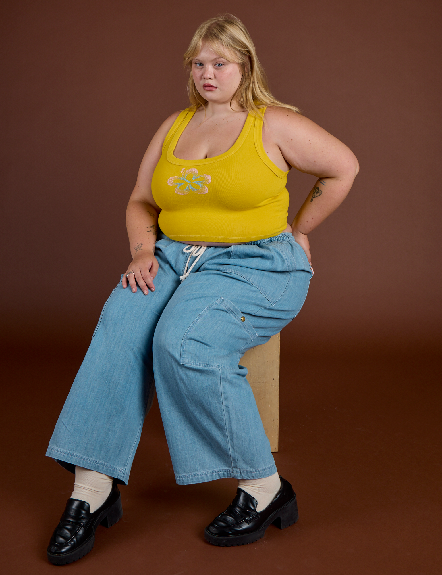 Icon Cropped Tank - Yellow Hibiscus
