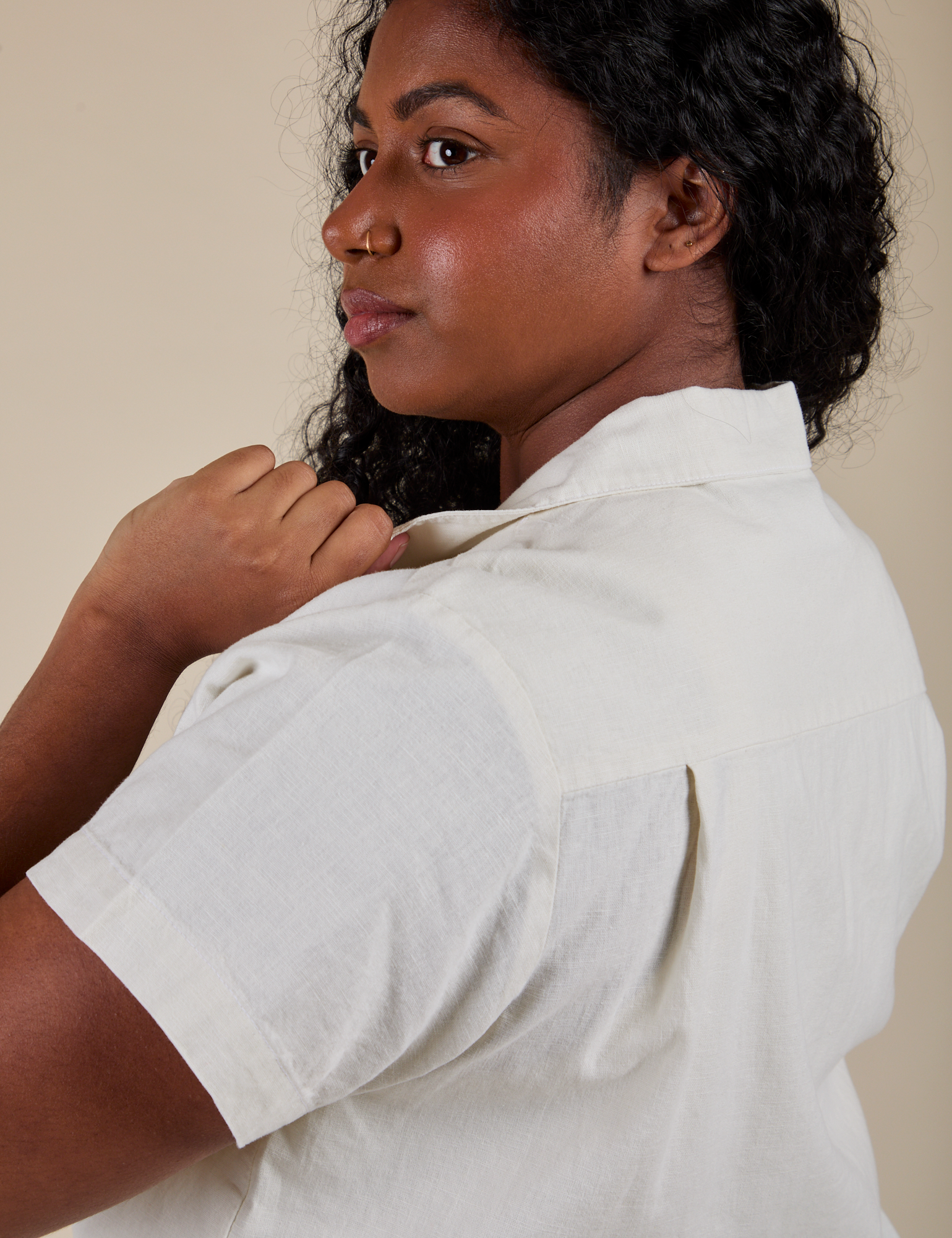 Pantry Button-Up - Vintage Tee White