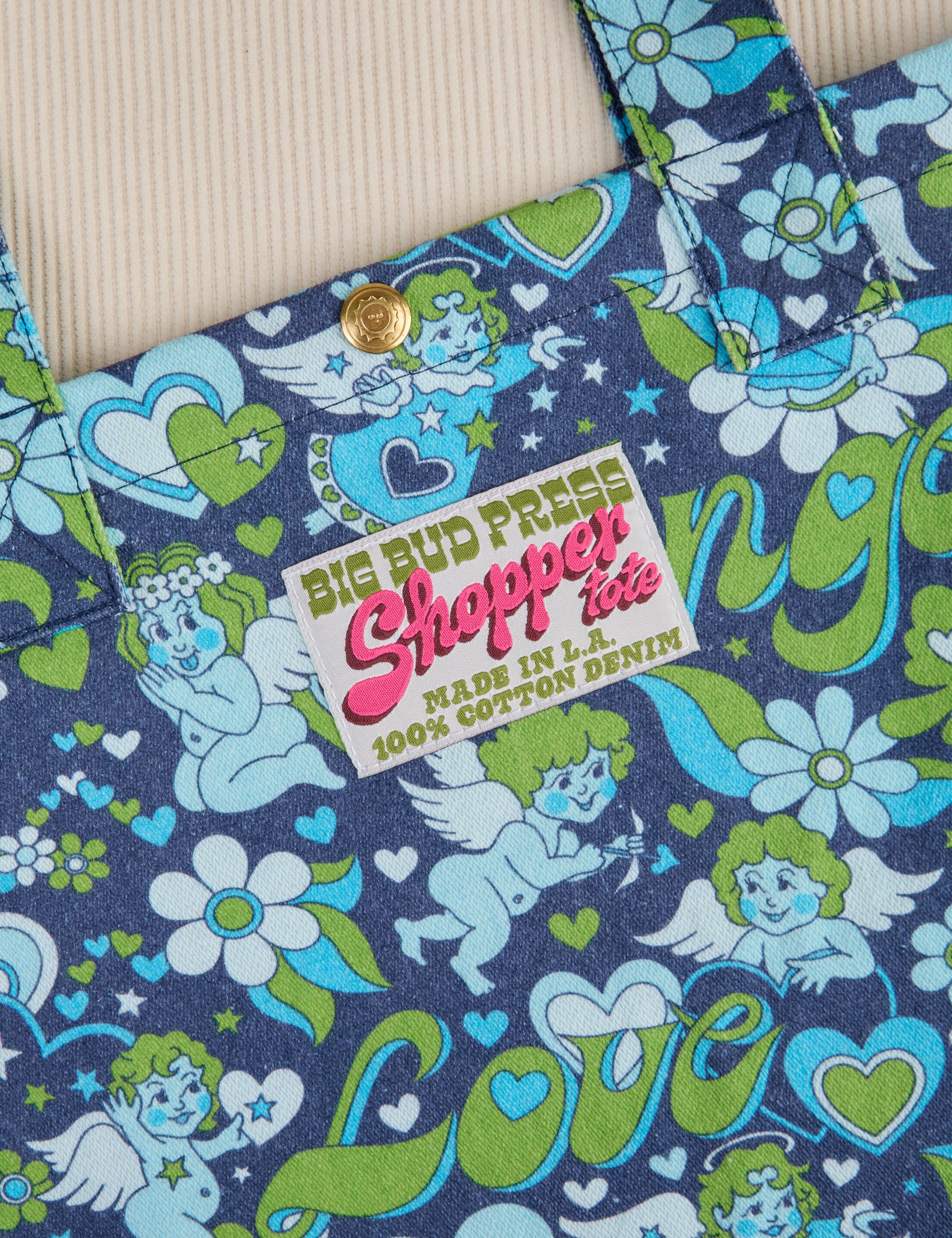 Angel Printed Shopper Tote close up