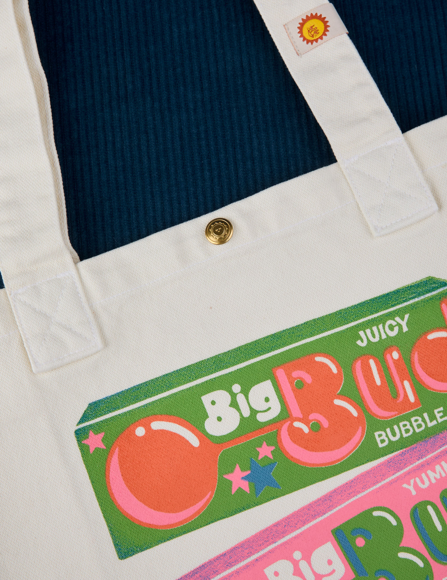 Bodega Shopper Tote bubblegum close up