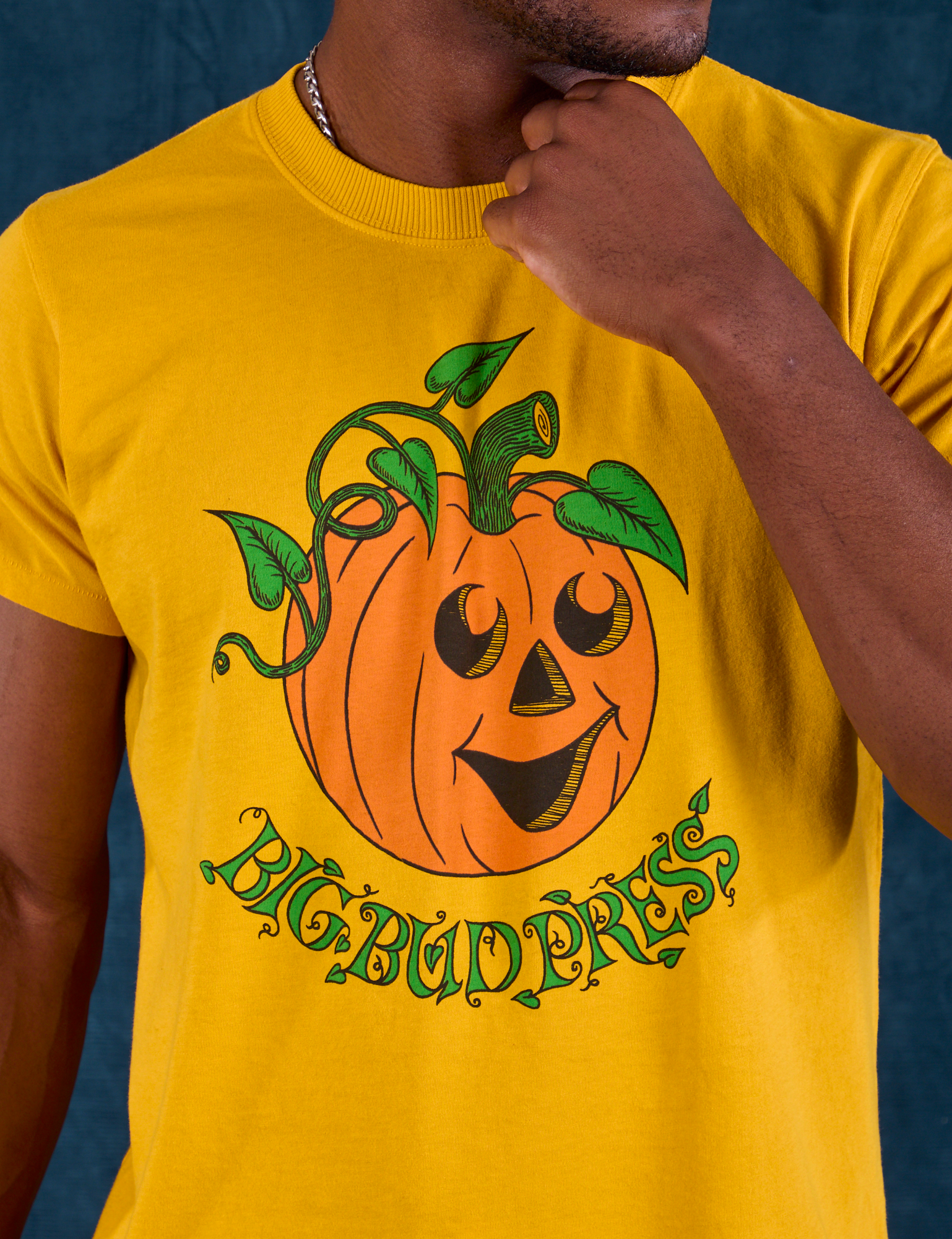  Halloween Organic Tee in Pumpkin close up on Issac