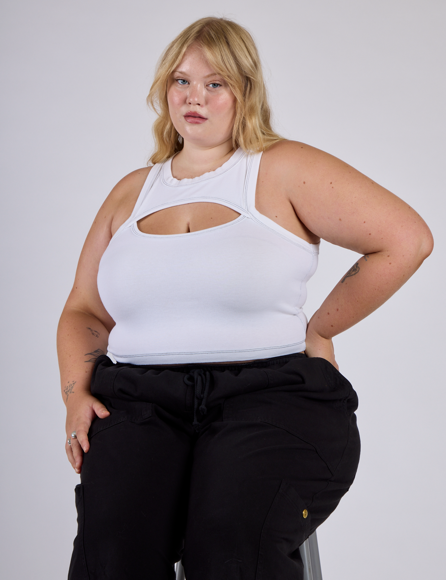 Juliet Wearing the Porthole Tank in Vintage Tee White
