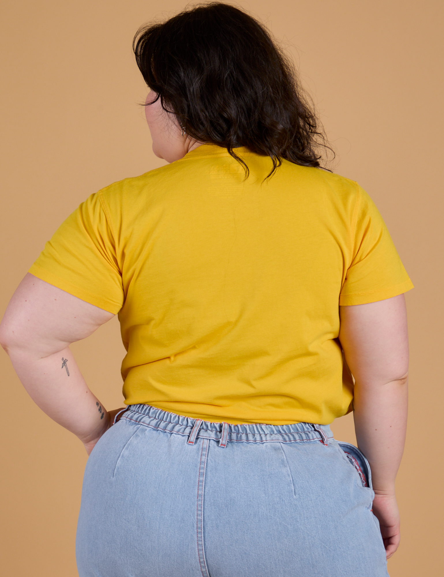 Organic Vintage Tee in Sunshine Yellow back view on Ashley