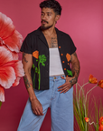 Jesse is 5'8" and wearing XS Paintstamped Pantry Button-Up in Poppy