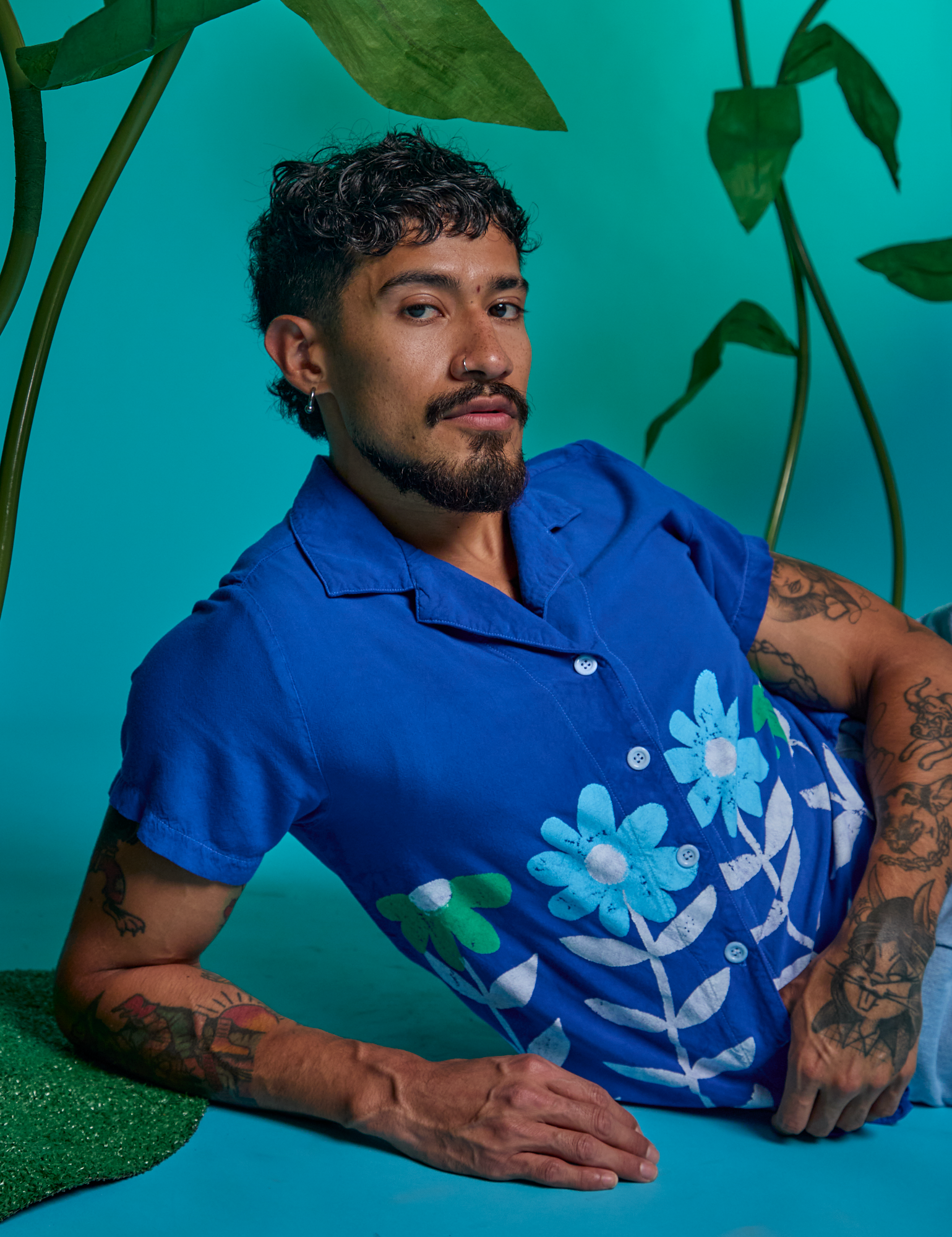 Paintstamped Pantry Button-Up in Daisy worn by Jesse