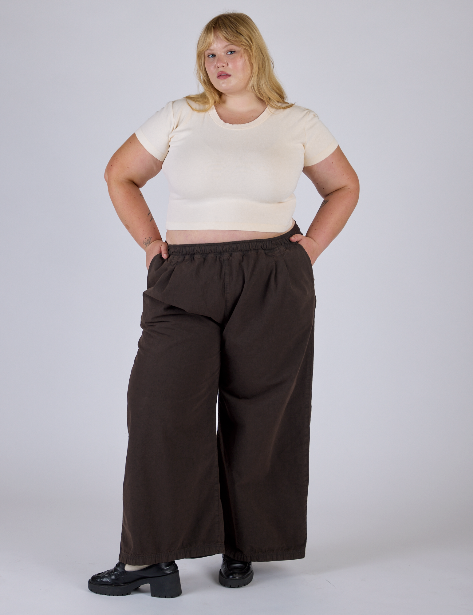 Pleated Pull-On Pants - Espresso Brown
