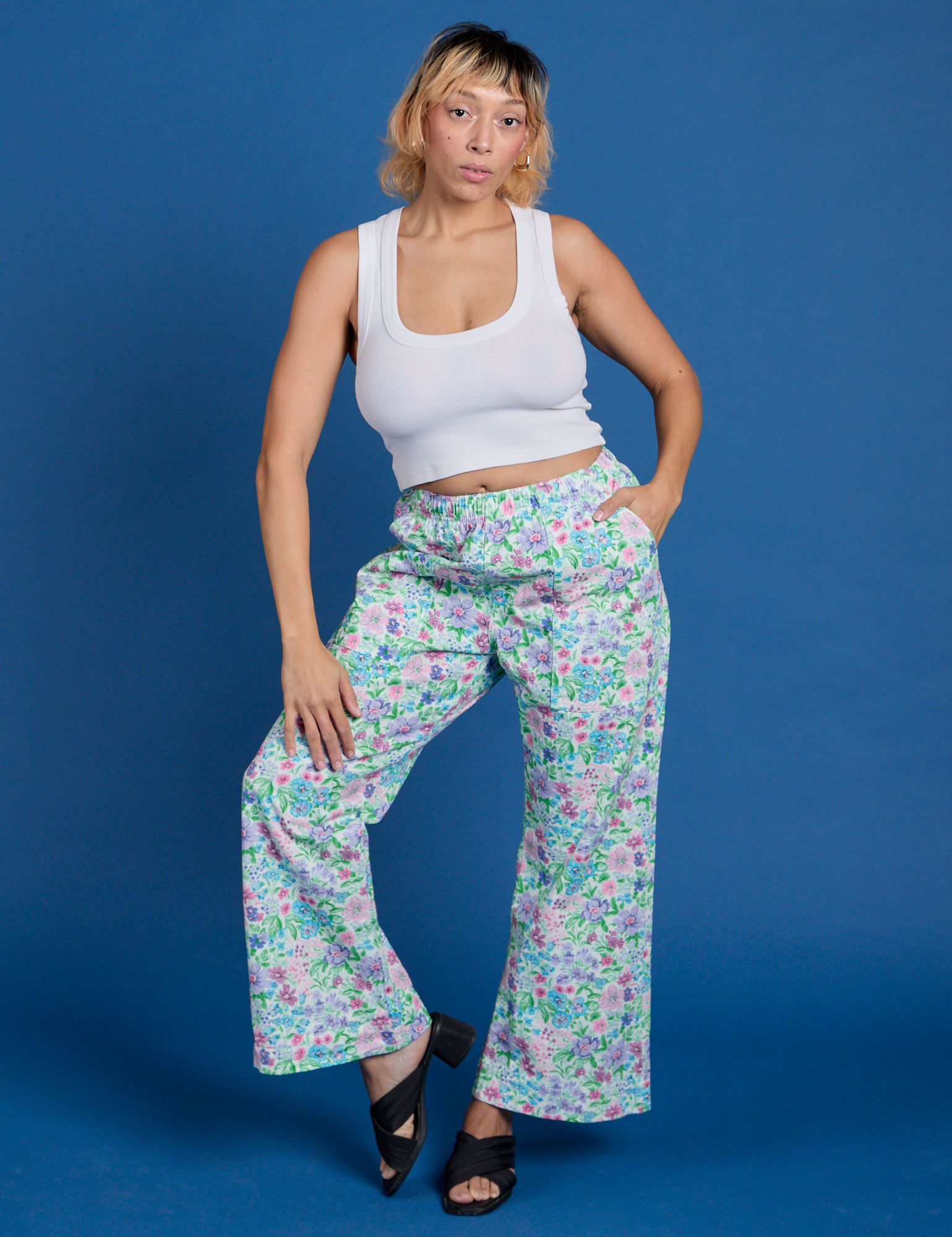 Printed Action Pants - Wallpaper