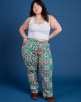 Ashley is 5’7” and wearing 1XL Work Pants in Quilt Print