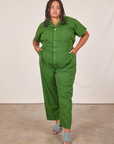 Alicia is 5’9” and wearing 2XL Short Sleeve Jumpsuit in Lawn Green
