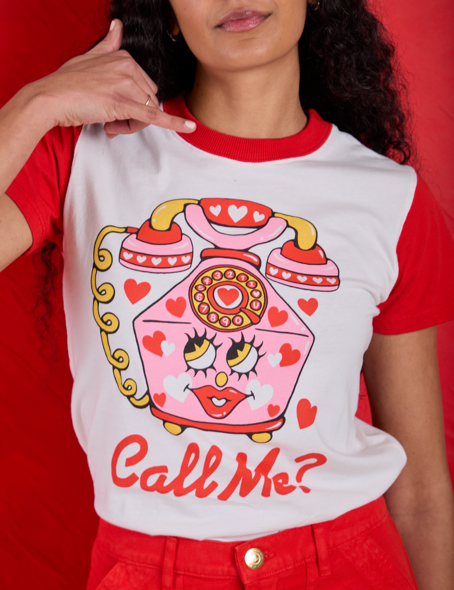 Vintage Tee in Call Me front close up on Shahana