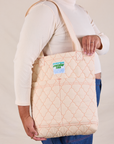 Quilted Everyday Tote in vintage tee off-white worn by model