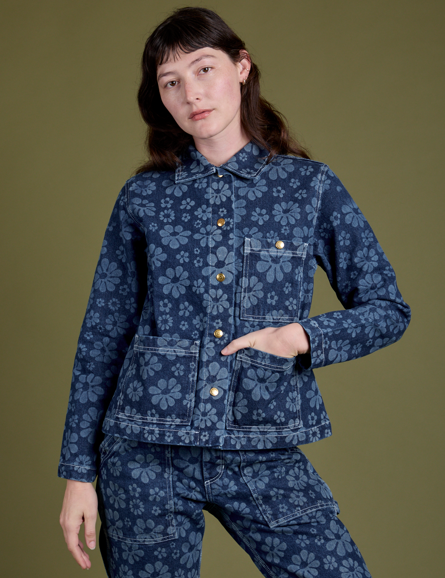 Lazy Daisy Work Jacket buttoned up on Ale