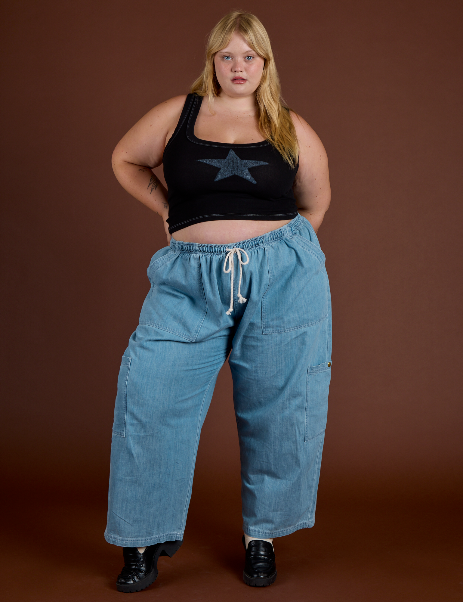 Icon Cropped Tank - Black Star – BIG BUD PRESS