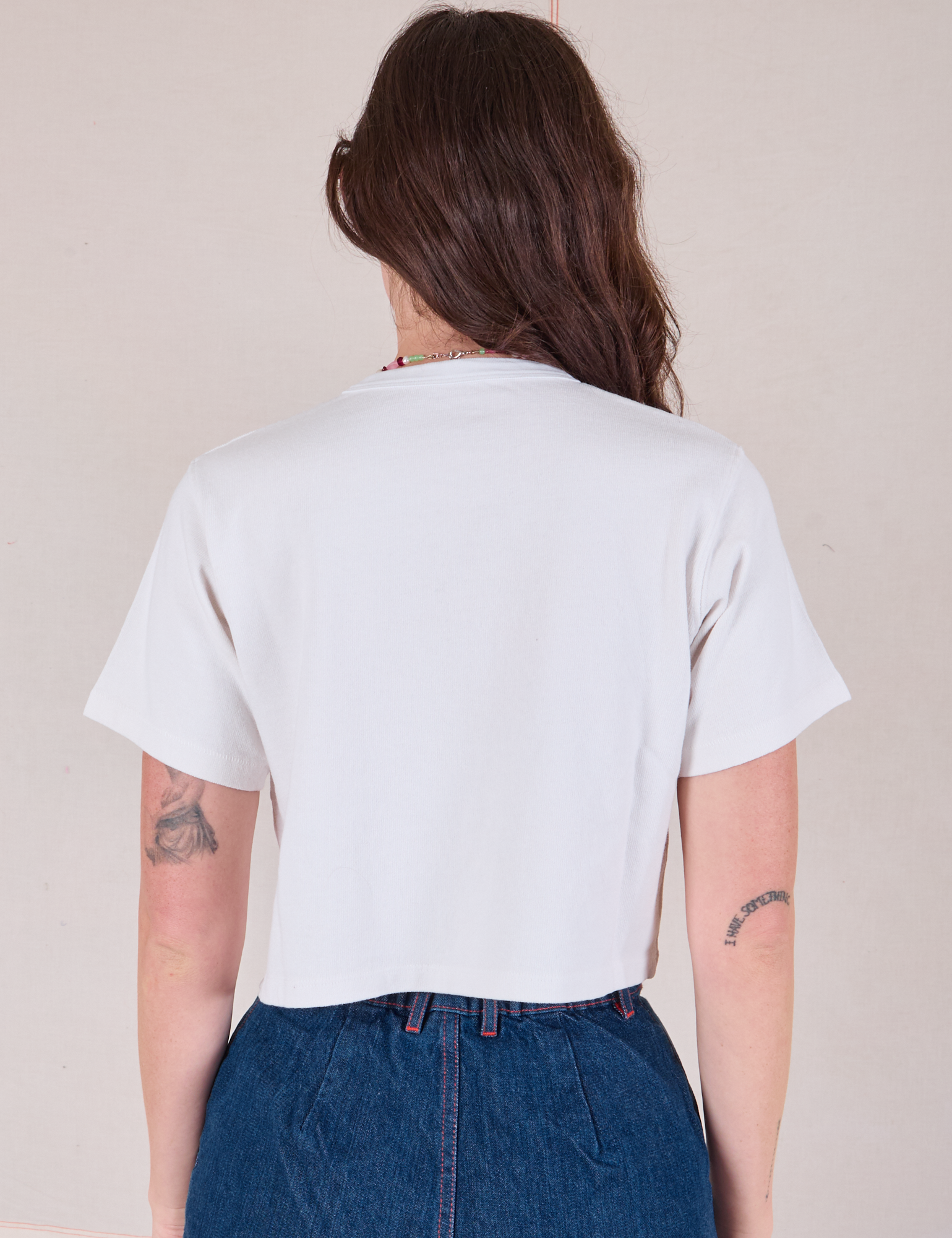 Cropped Burly Tee in Vintage Tee White back view on Alex