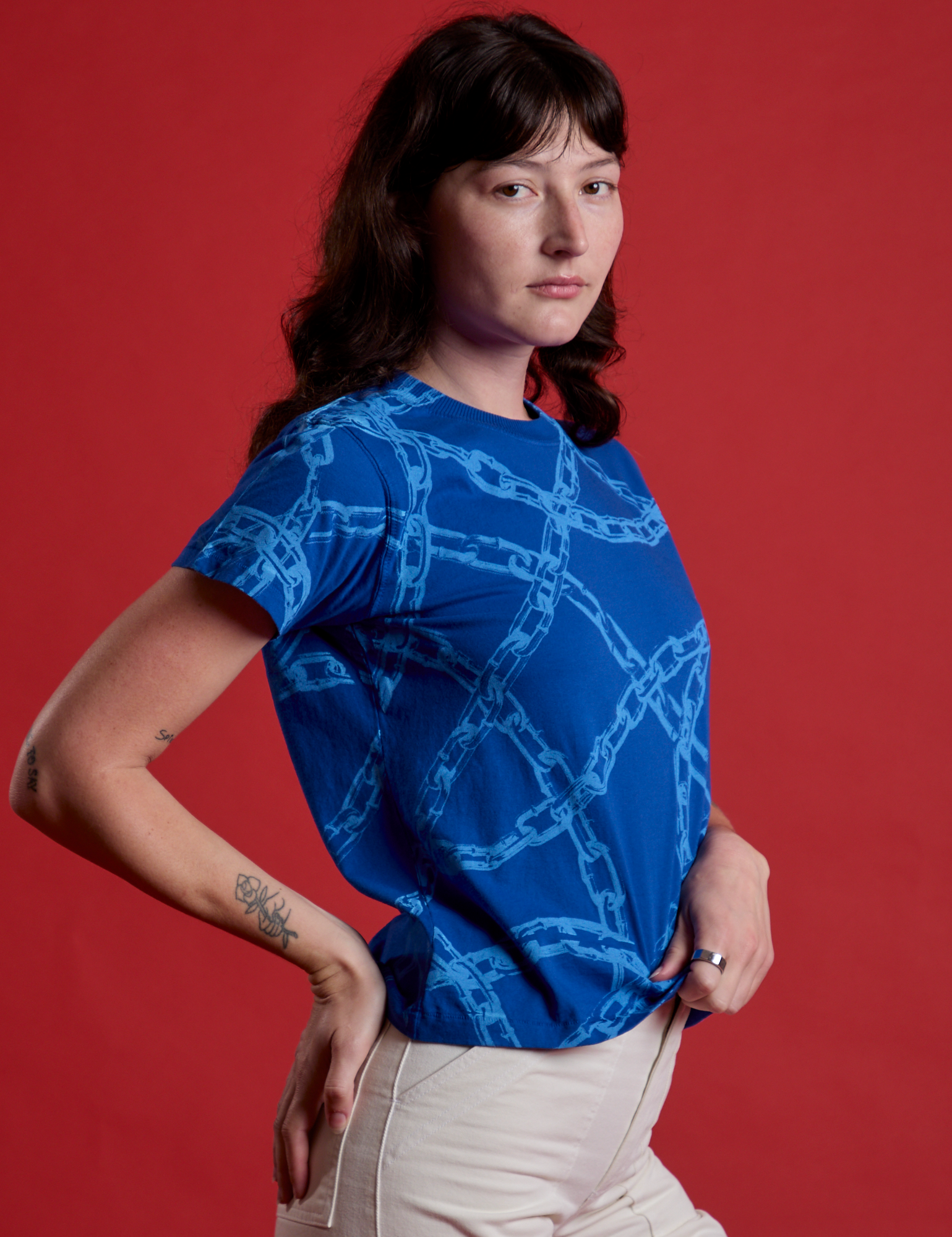 Chain Link Vintage Tee in Royal Blue side view on Alex