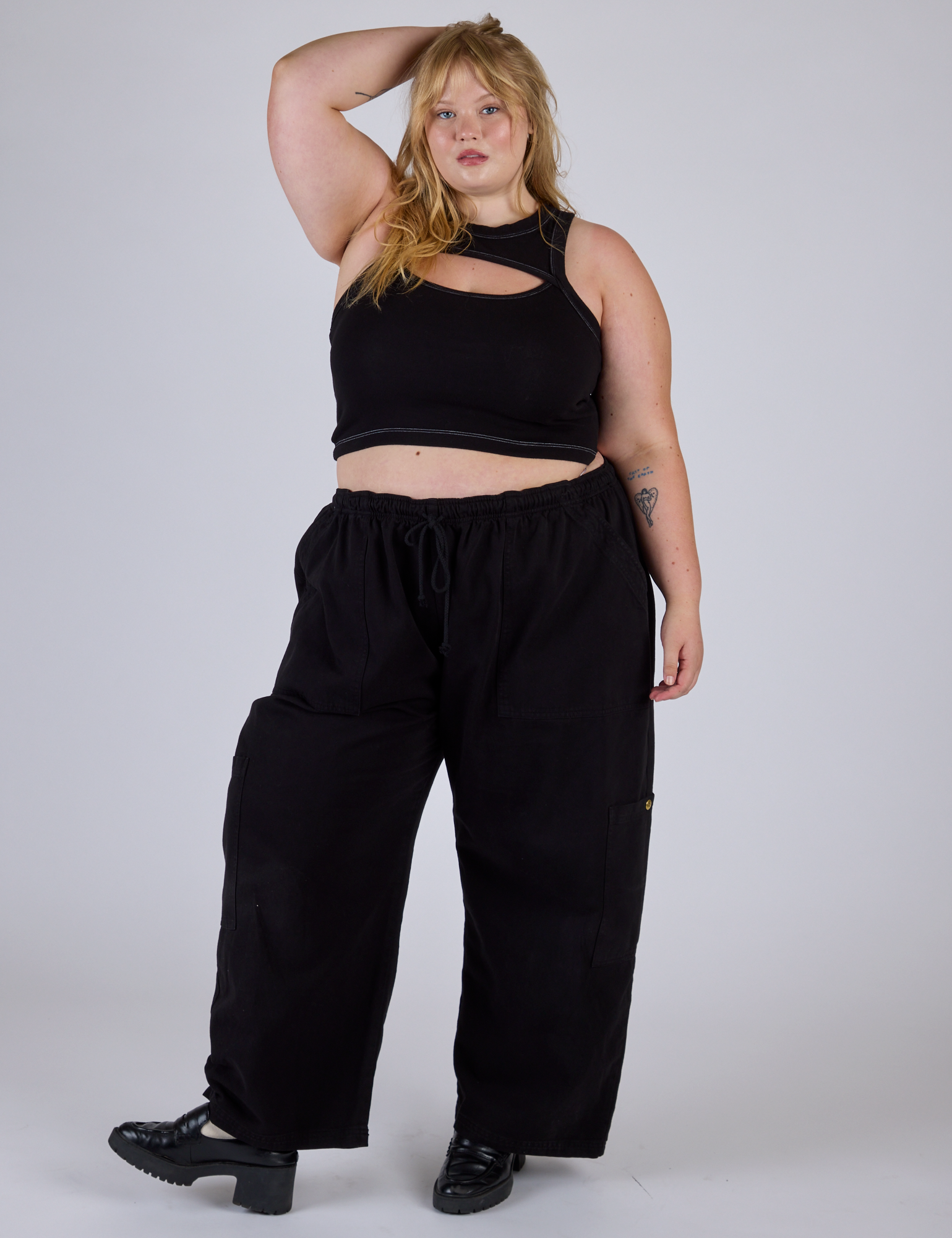 Porthole Tank - Basic Black