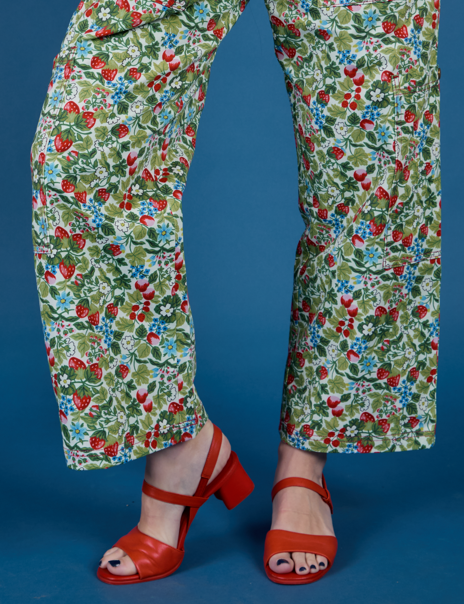 **PRE-ORDER - Ships 6-10 Weeks**  Strawberry Blossom Drop Pocket Cargo Pants