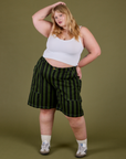 Longline Work Shorts in Evergreen and Cropped Tank in Vintage Tee White on Juliet