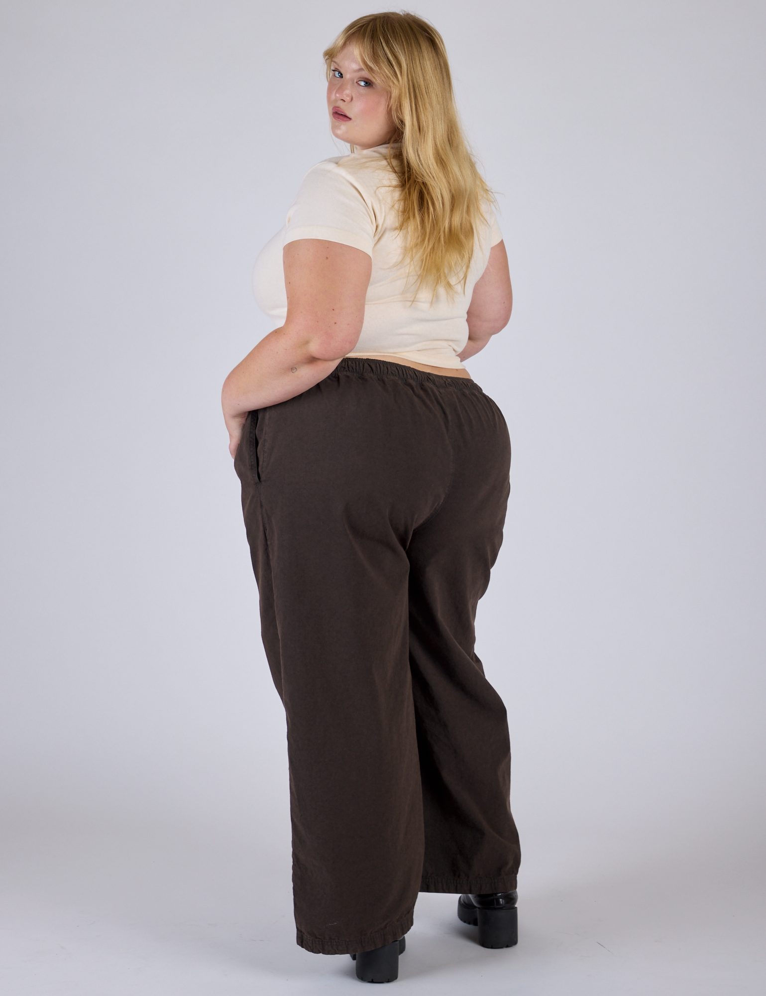 Pleated Pull-On Pants - Espresso Brown – BIG BUD PRESS