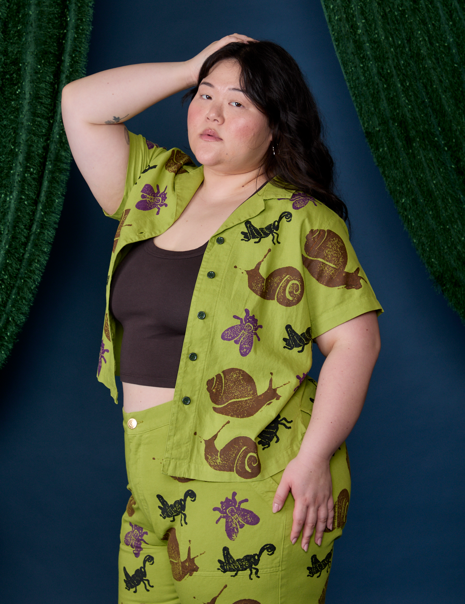 Paintstamped Pantry Button-Up - Big Bug