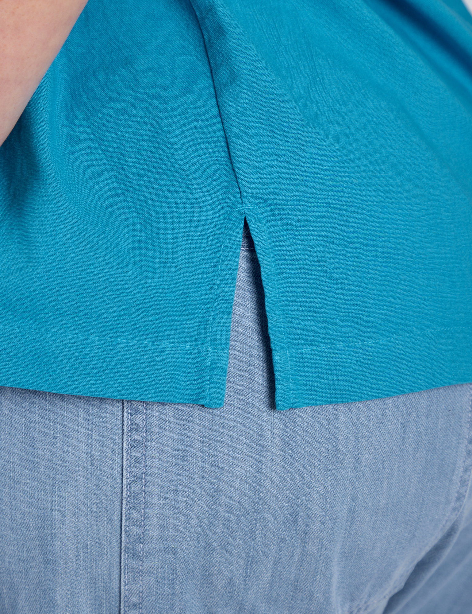 Pantry Button-Up - Hawaiian Blue