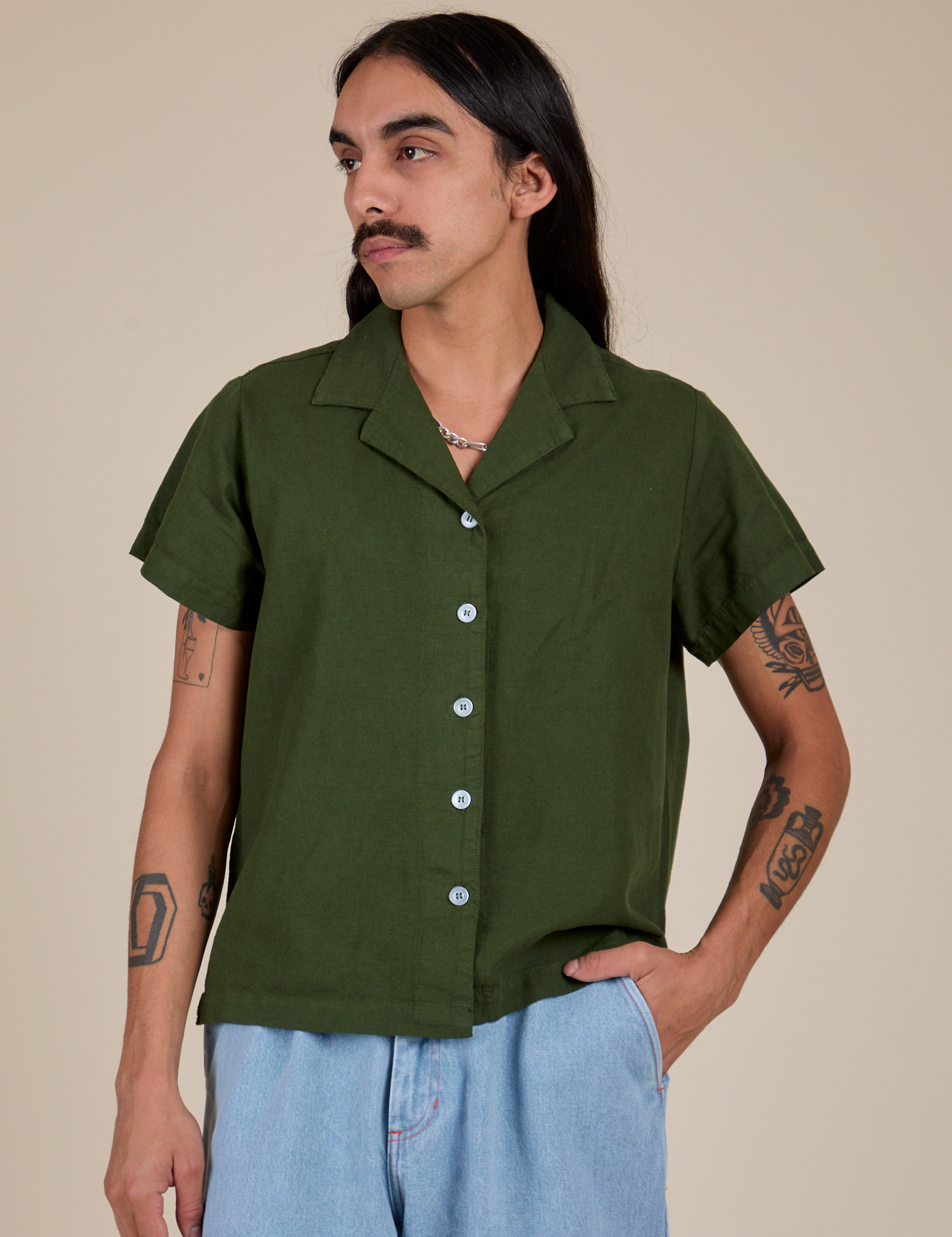 Buttoned up Pantry Button-Up in Evergreen on Anthony