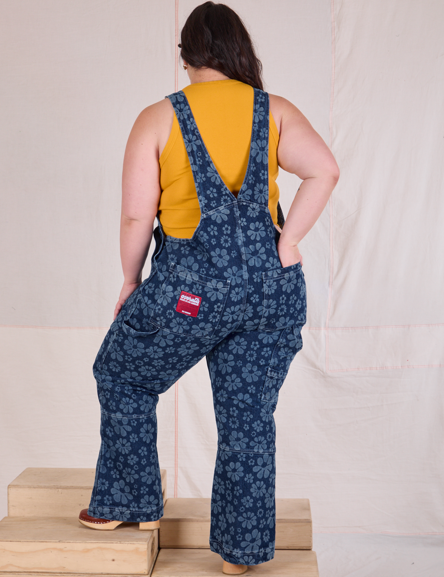 Carpenter Overalls in Lazy Daisy back view on Ashley