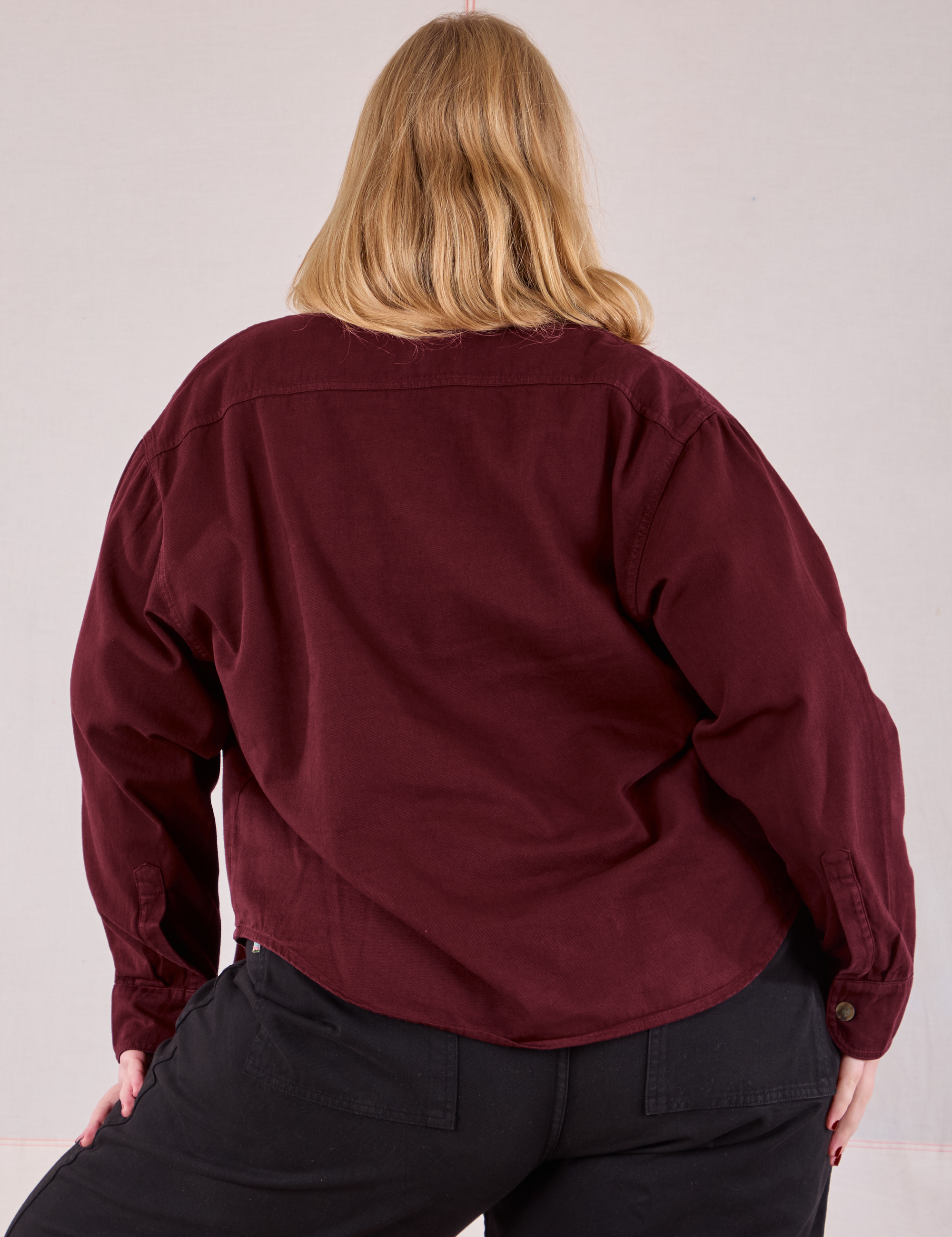 Cropped Overshirt in Red Wine back view on Juliet