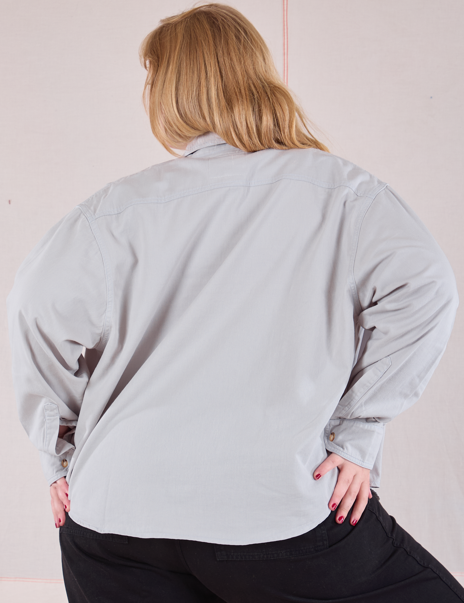 Cropped Overshirt in Stone White back view on Juliet