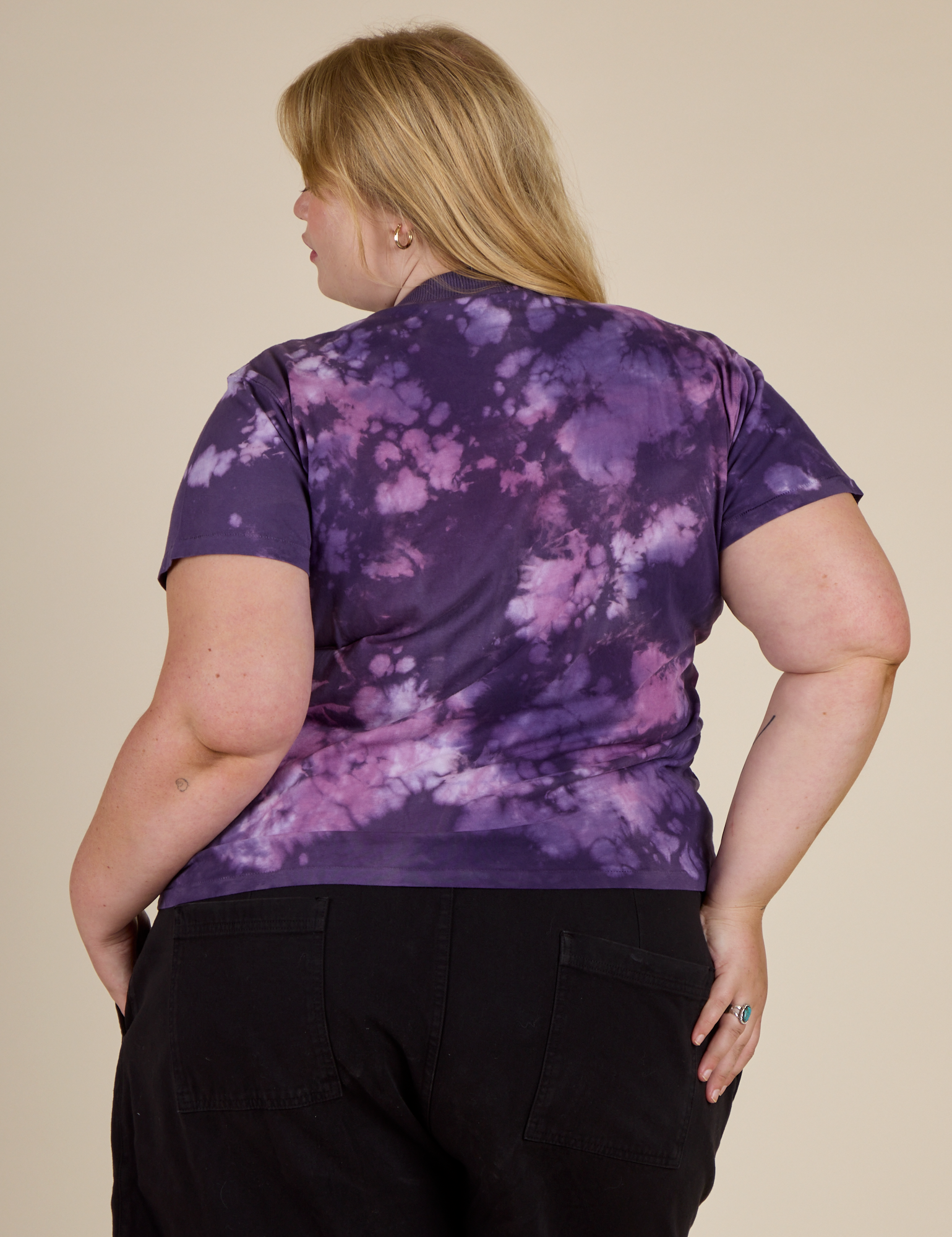 Magic Waters Vintage Tee - Dark Lavendar